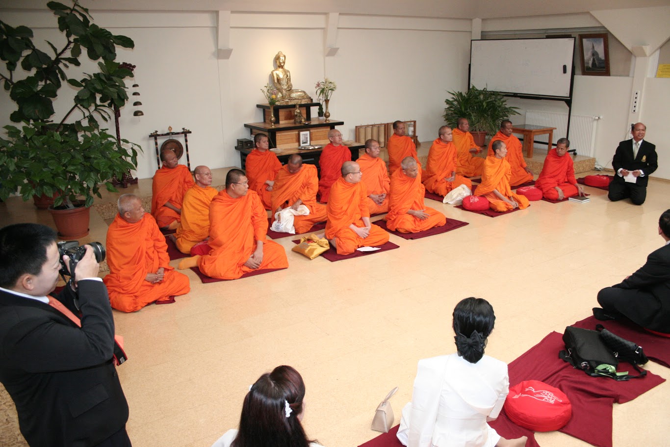 Thai Monk delegation (MCU) visited us for the purpose of joint research cooperation