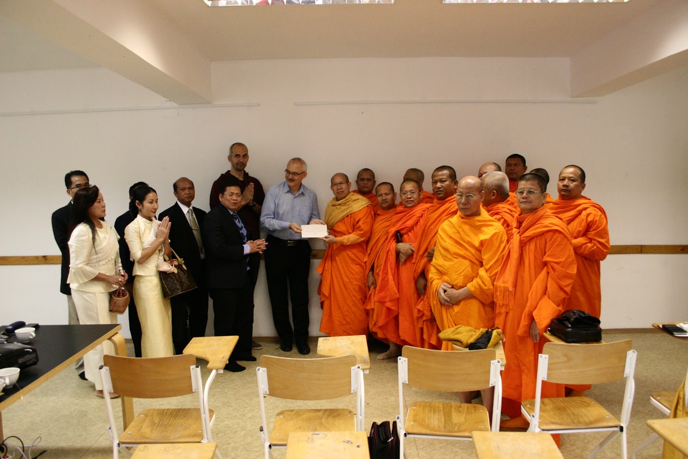 Partnerintézményünkön (MCU) keresztül egy közel 30 fős thai szerzetes delegációt fogadtunk Budapesten.