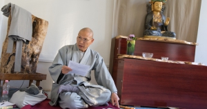 Six days intensive MCU seminar and meditation on the Diamond Sutra was held by Prof. Dr. Jinwol Lee (Dongguk University) zen master of the chogye order. 